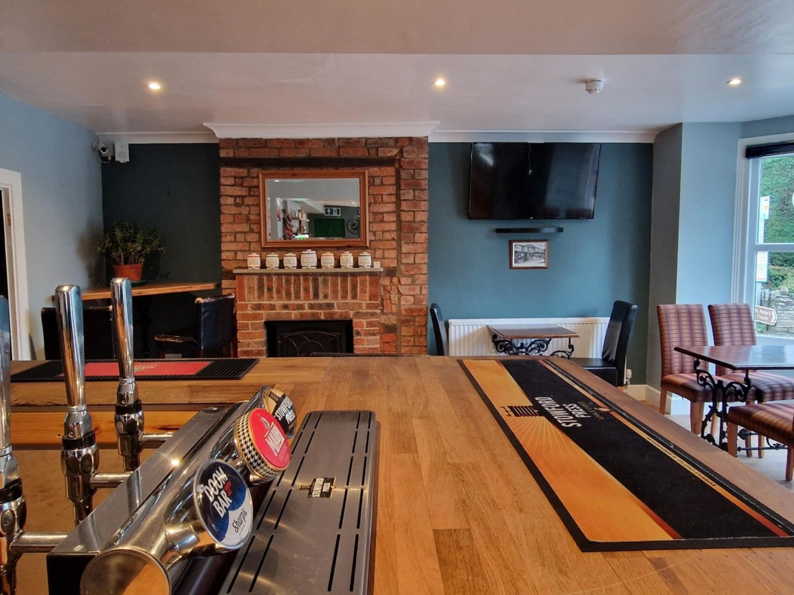 The Boughton pub interior